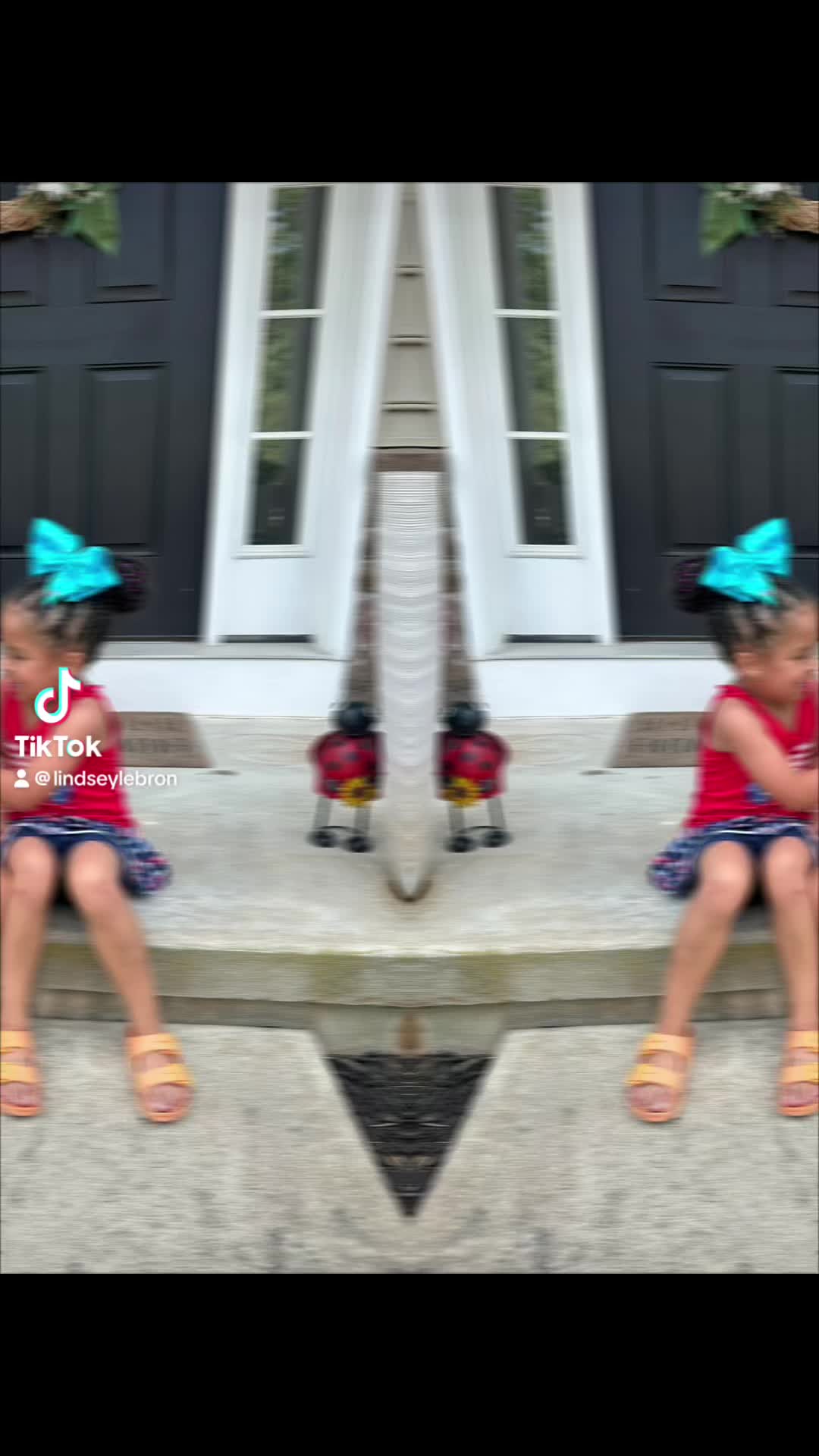@Lindsey ๐ SAHM OF 3