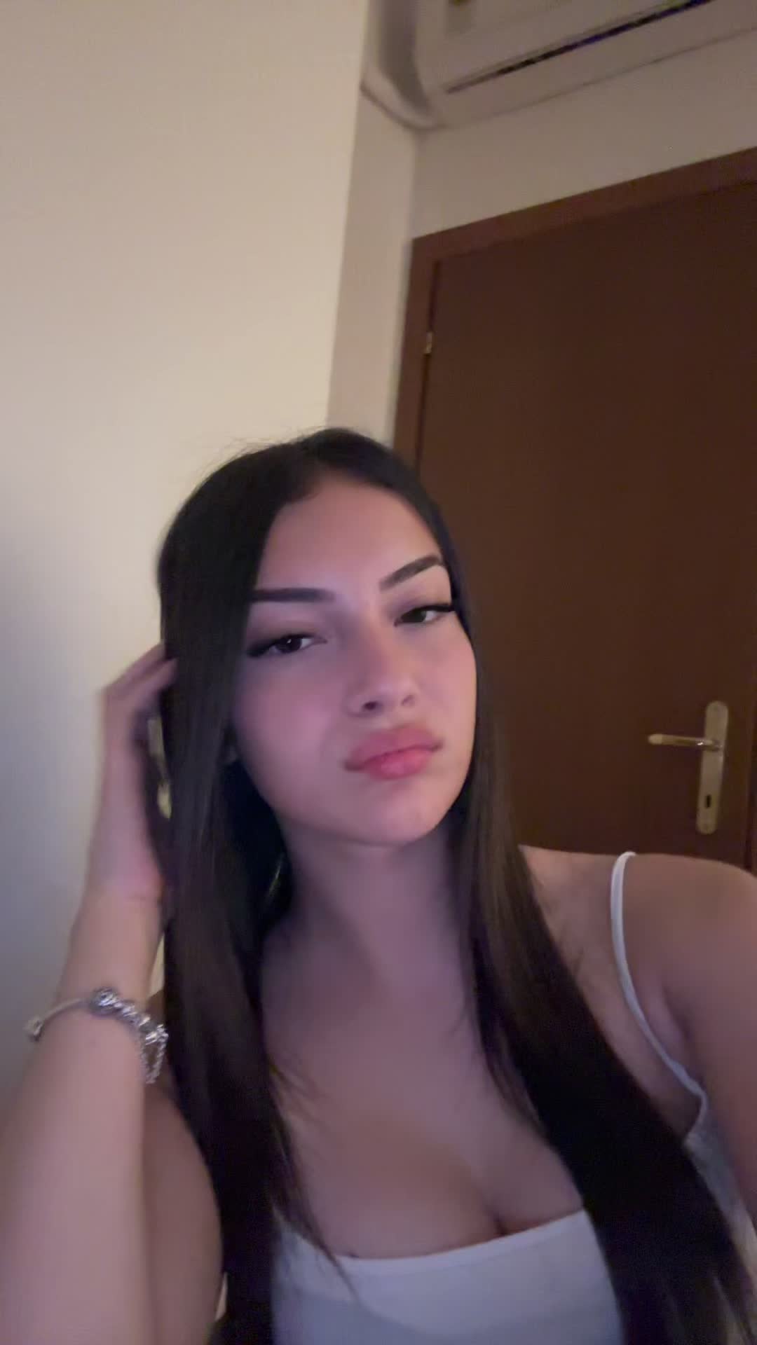 @𝓮𝓵𝓮𝓷𝓱