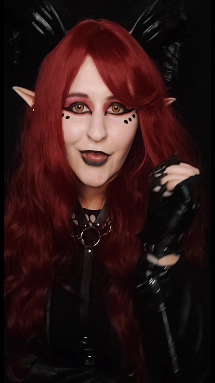 @Queen of Crows 🖤