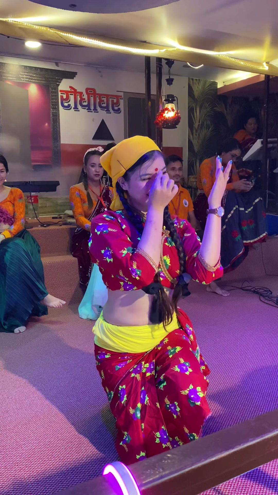 @प्यारी😘