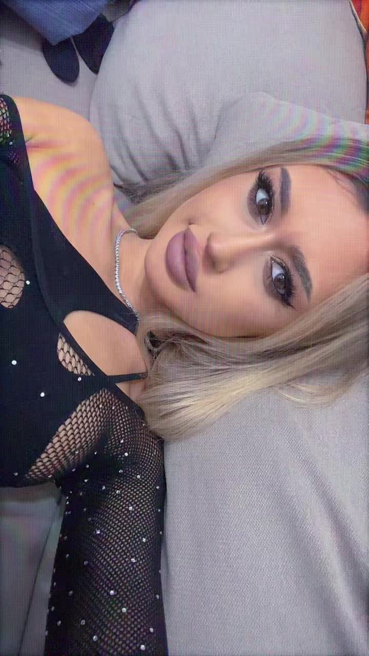 @Andrreea