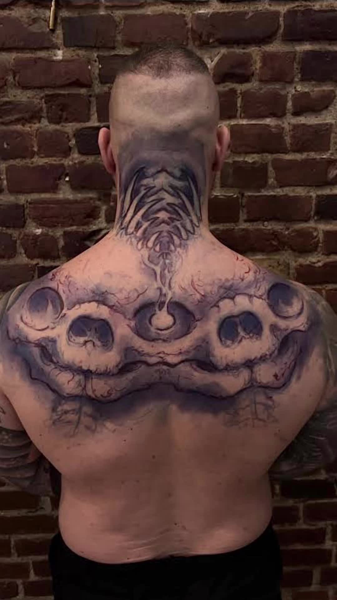 @JesseLevittTattoo