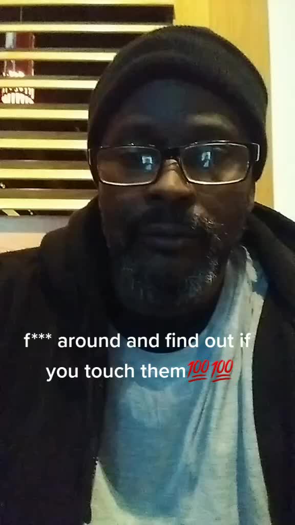 @L.c.3 stings like a bee