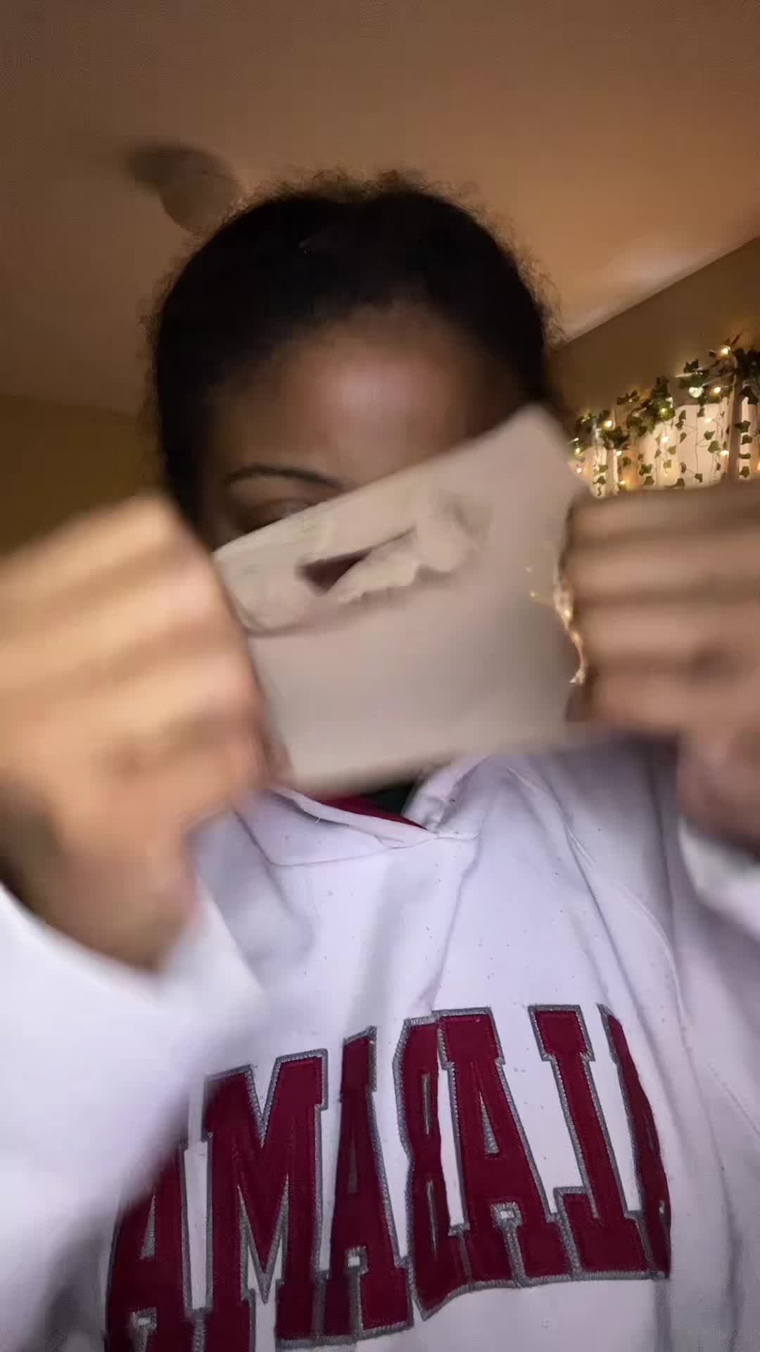 @baileesuniverse