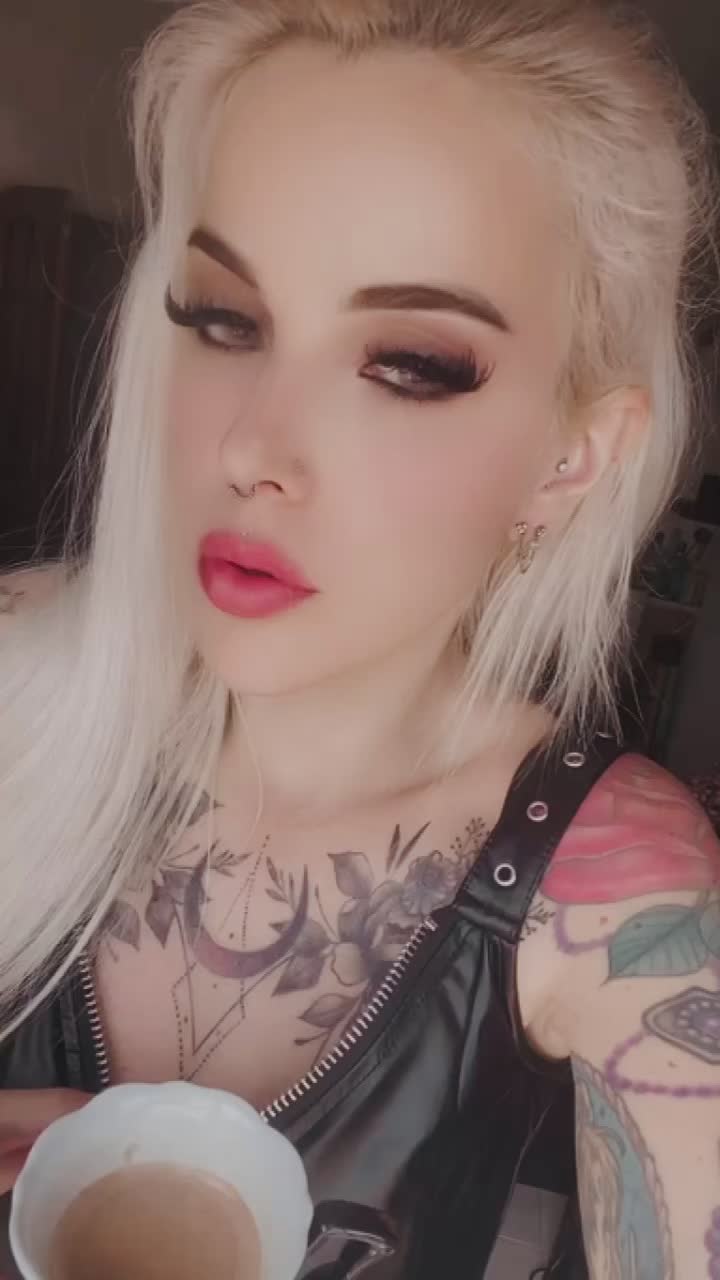 @Raquel_Miriam_