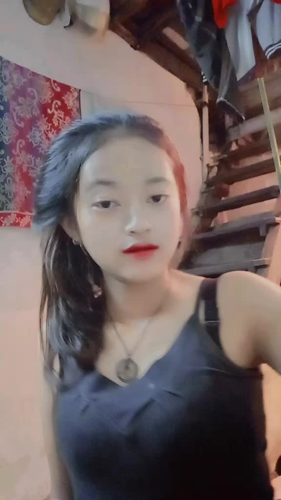 @rhosy.raisyha