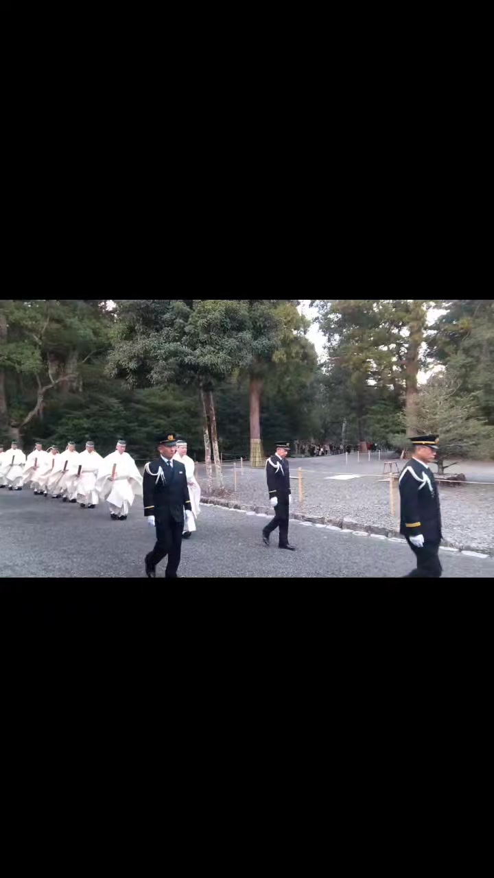 @時束