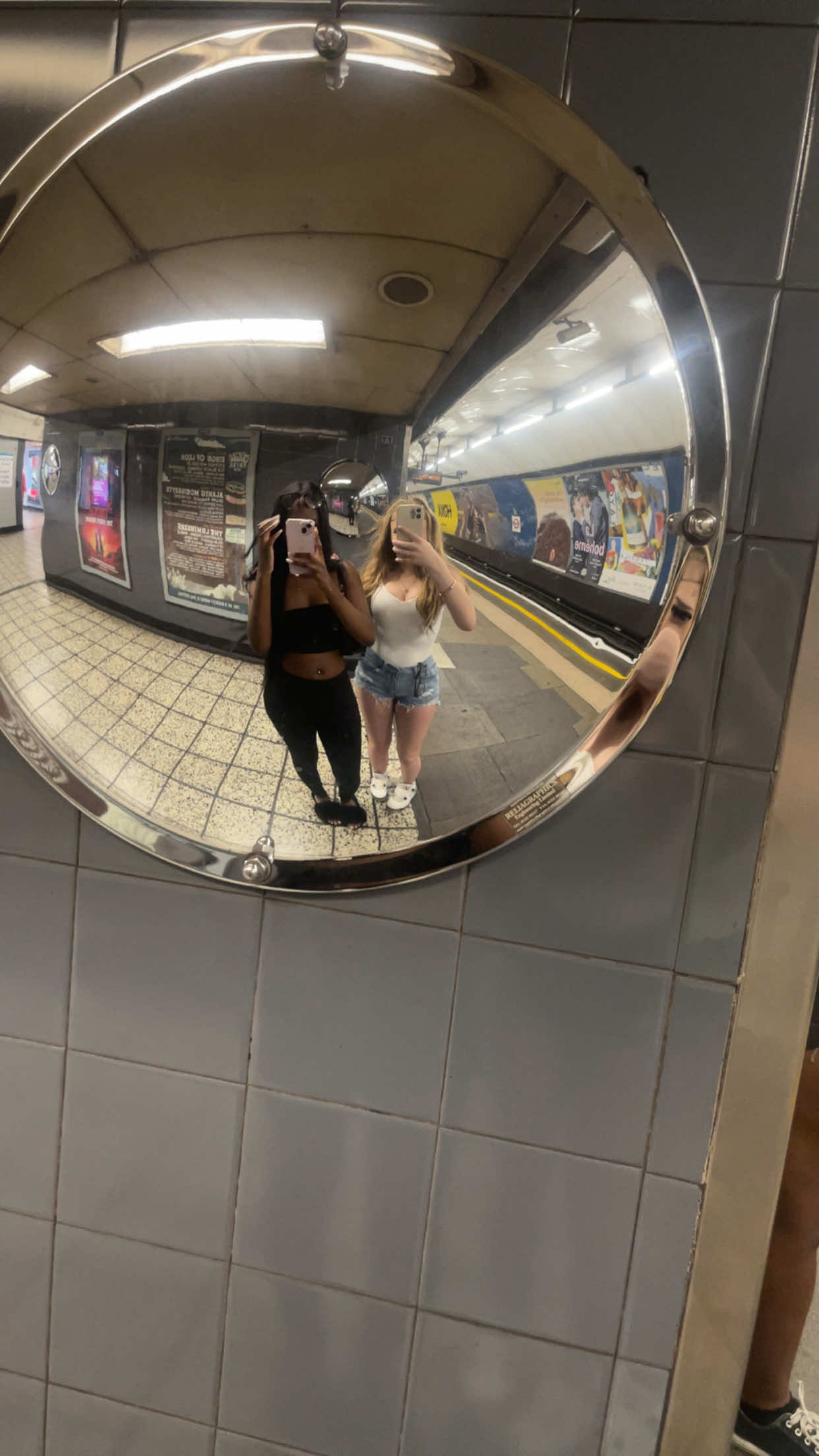 @𝓮𝓶𝓲𝓵𝔂.𝓼𝓹𝓪𝓶