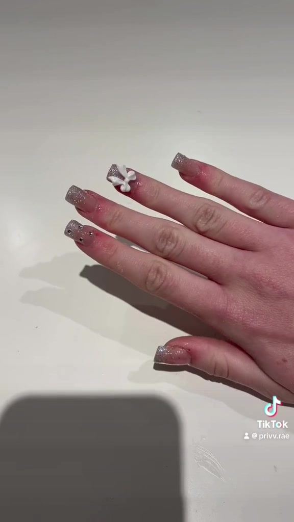 @RB Nails
