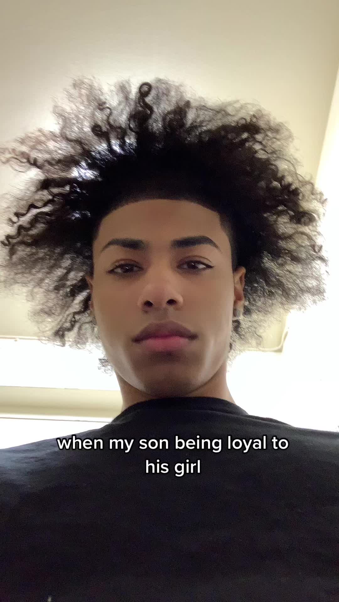 @zeus 🖤