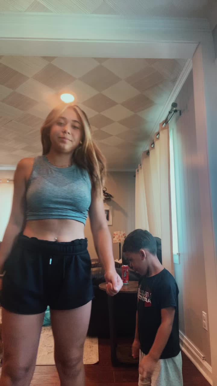 @✮ Reese Rios ✮