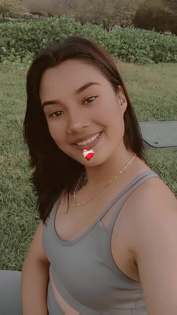 @N E H A ๐ฆ