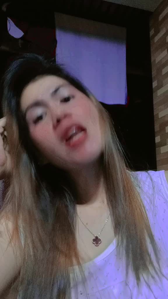@simple lady
