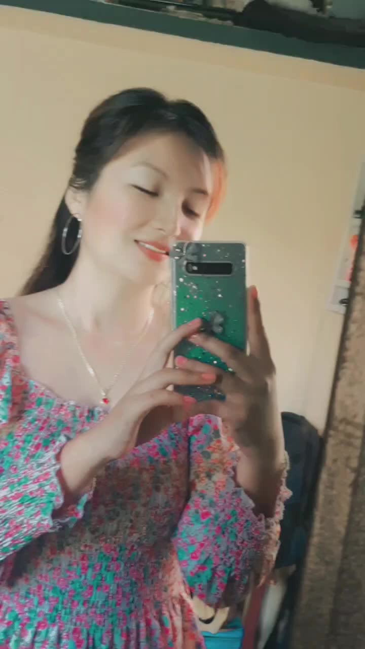 @LaKsH-me🤭🫶