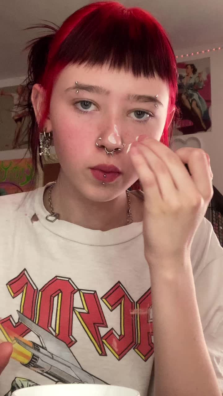 @lyrajet