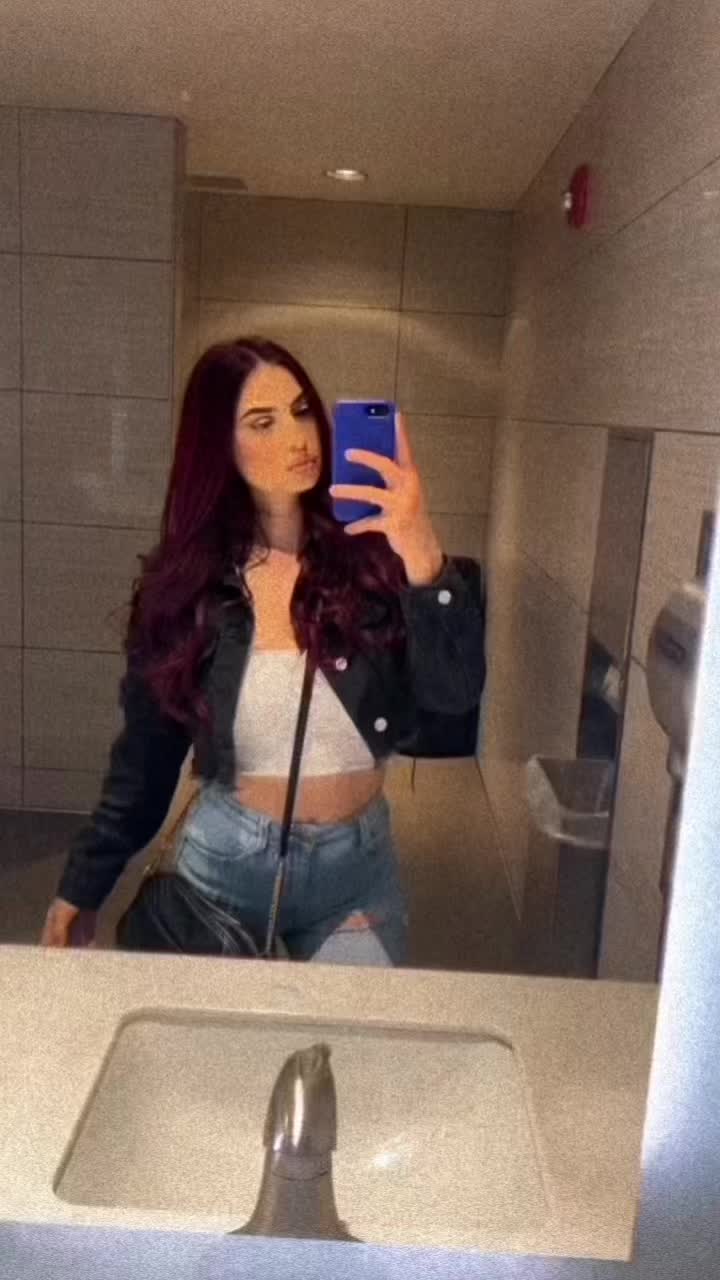 @Candy