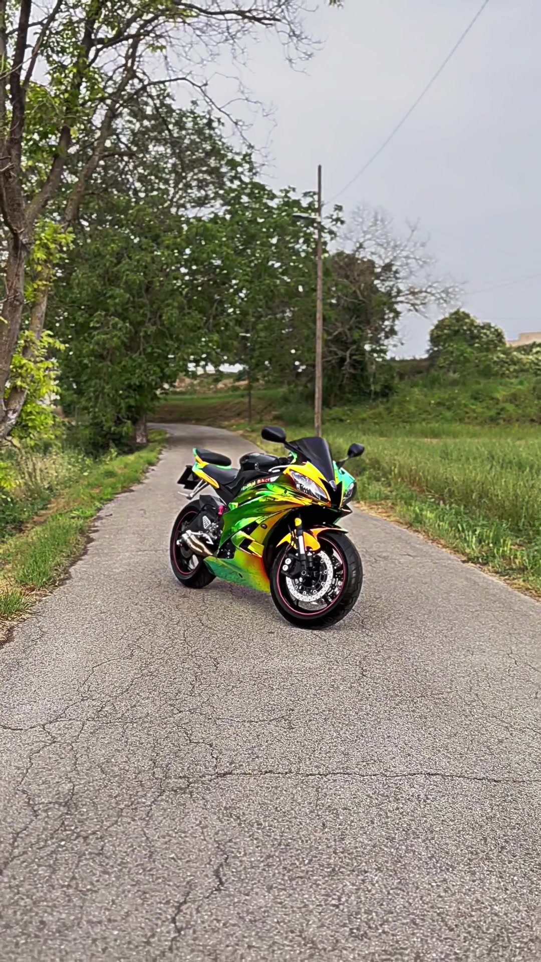 @Radikal_biker