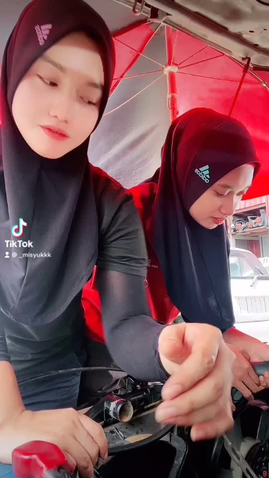 @Nursyamiminawawi