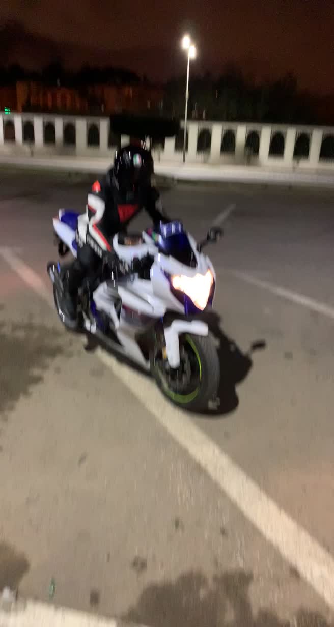 @Motoyat16