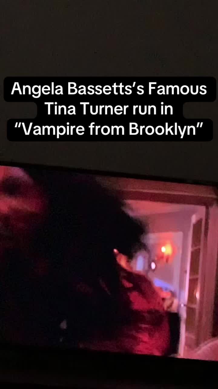 @AnnieBlueberry