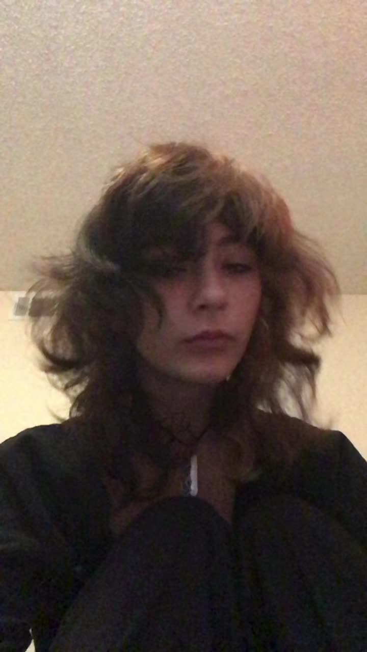 @(+18)cool kid on da internet
