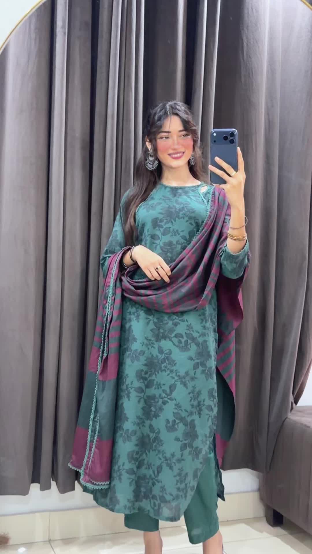 @FizaSiyal