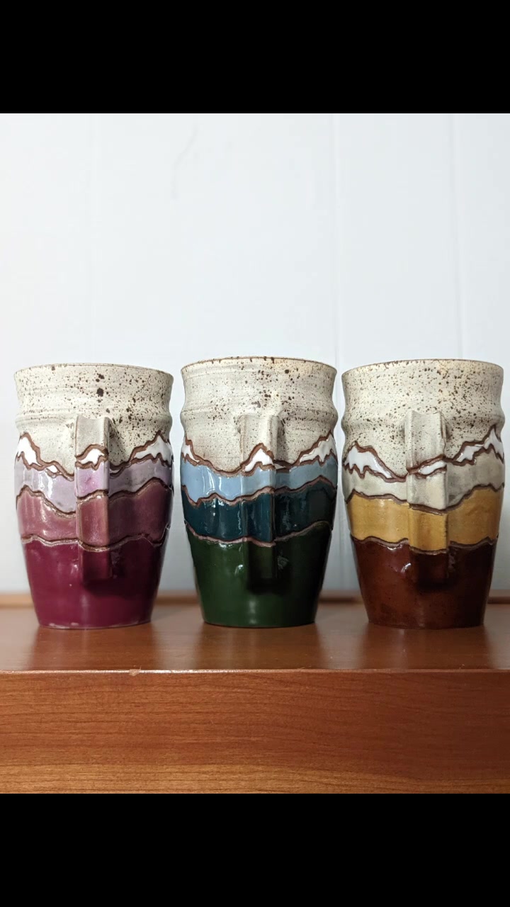@Sad Radish Pottery