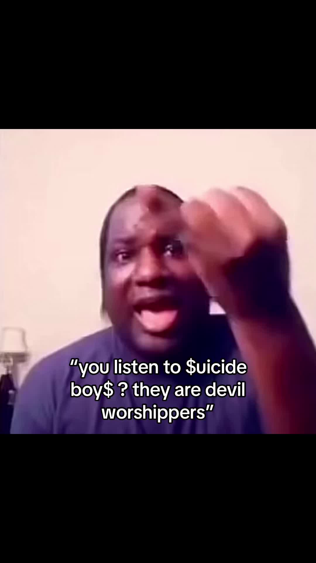 @momo