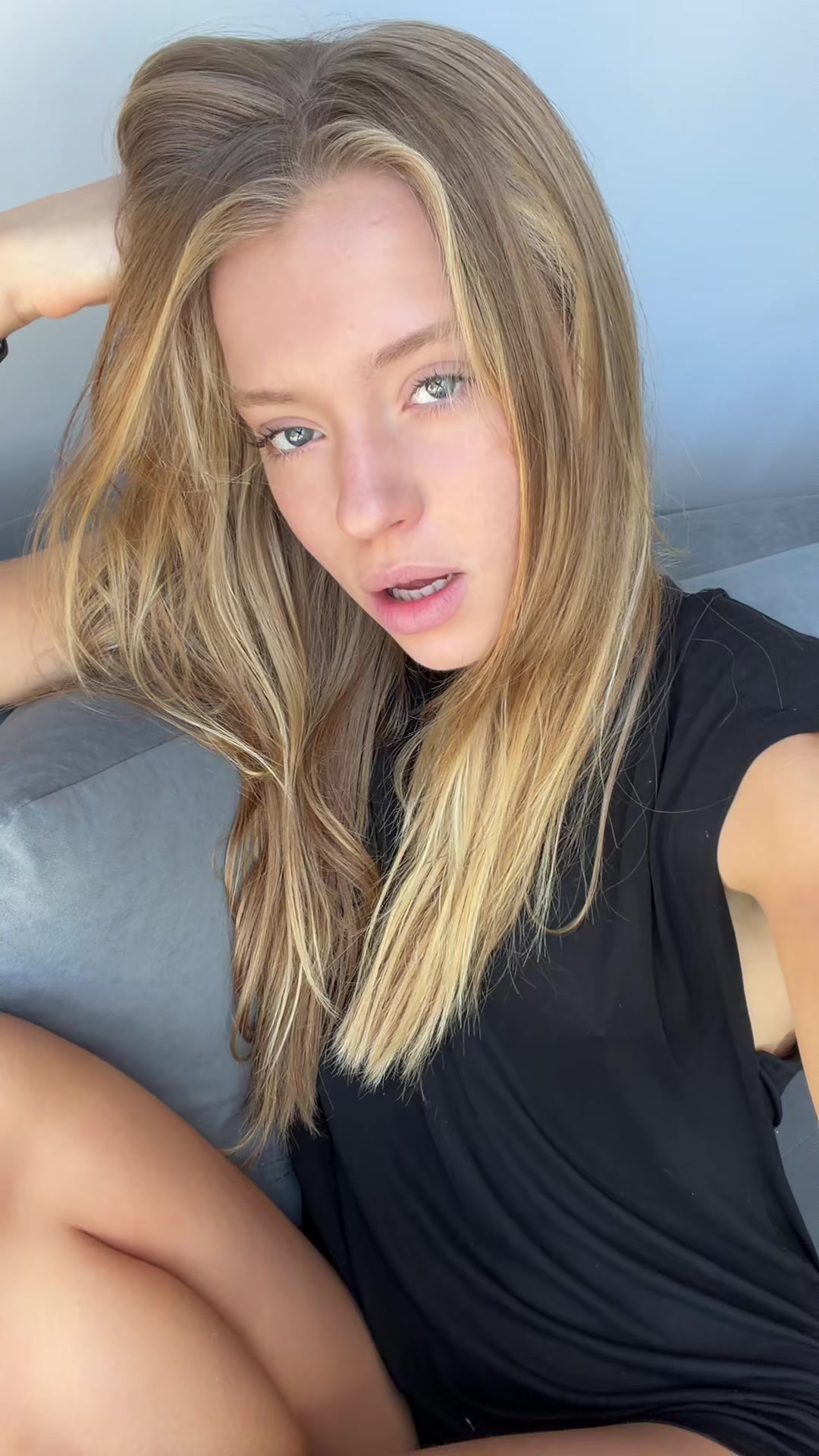 @ANASTASIIA BOND