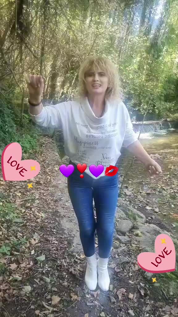@💜Lo❣️ve💜