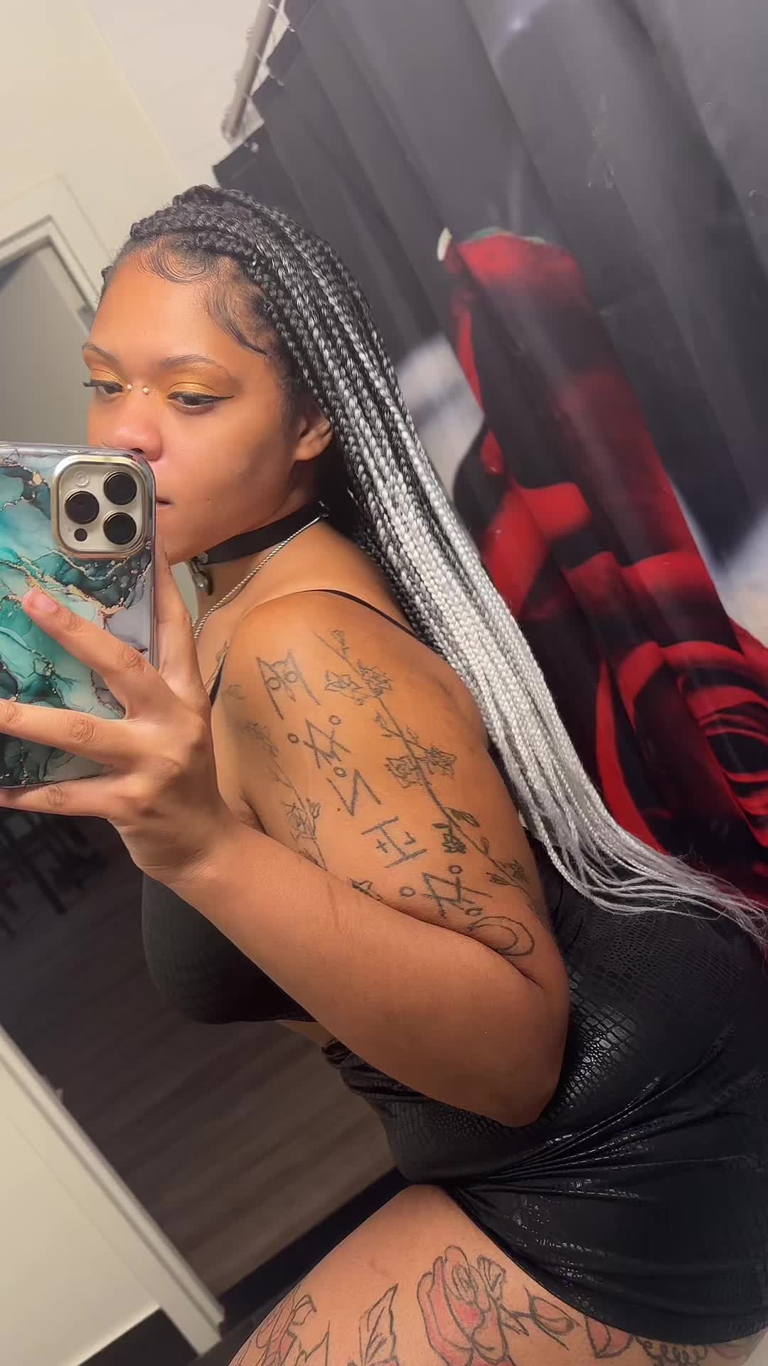 @LaceyEvil