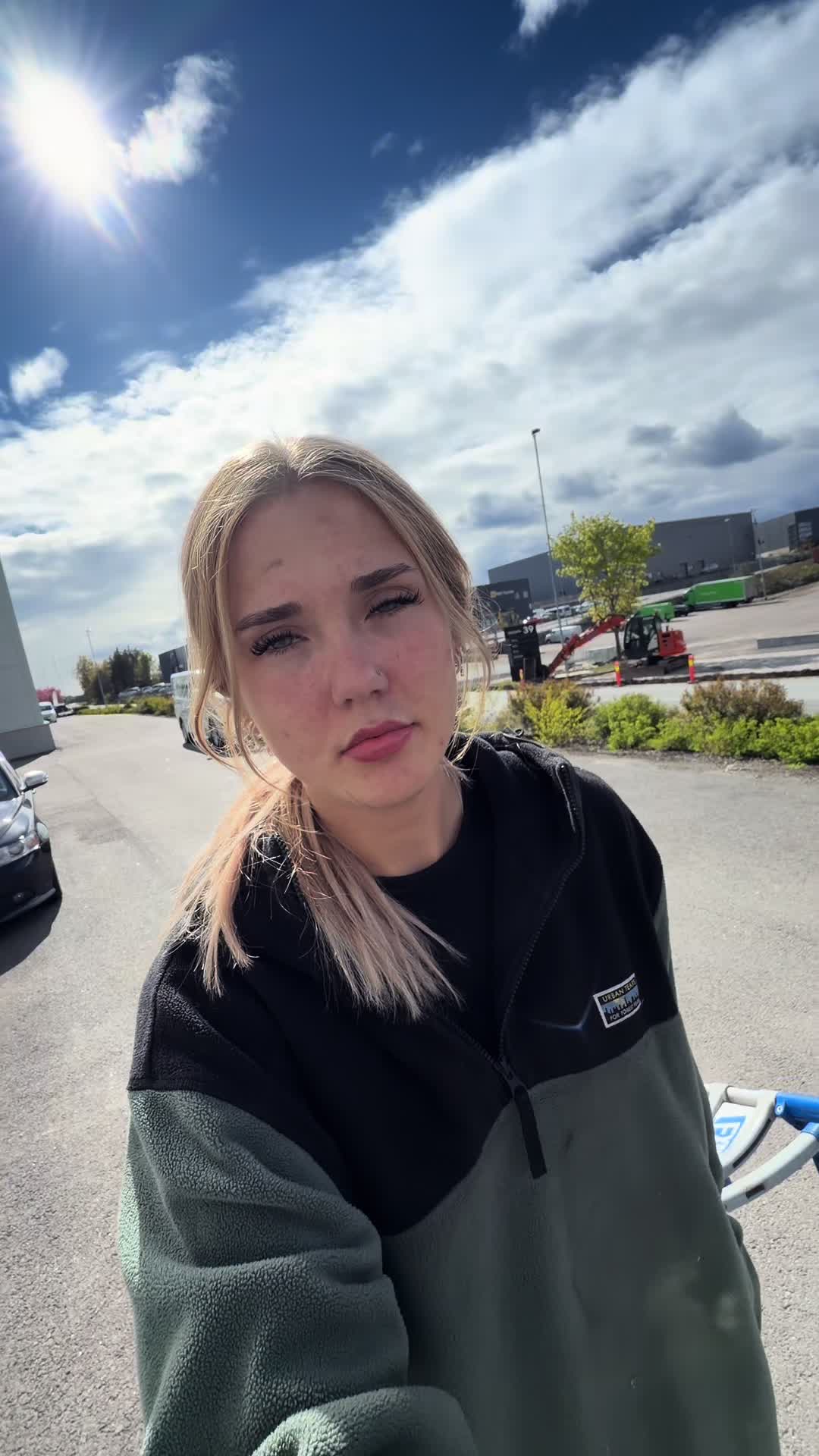 @cassandra