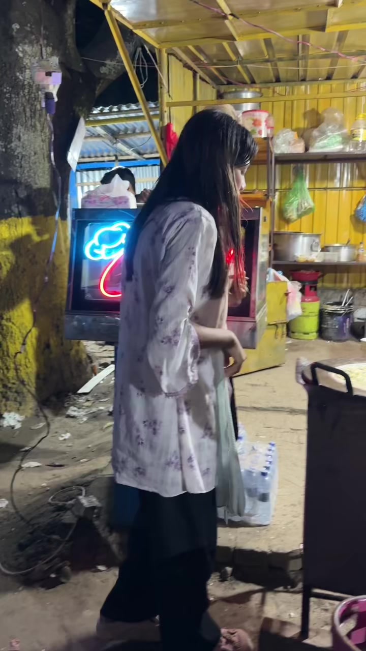 @👩🎓⚖️Arshi +(আরু)⚖️🎓