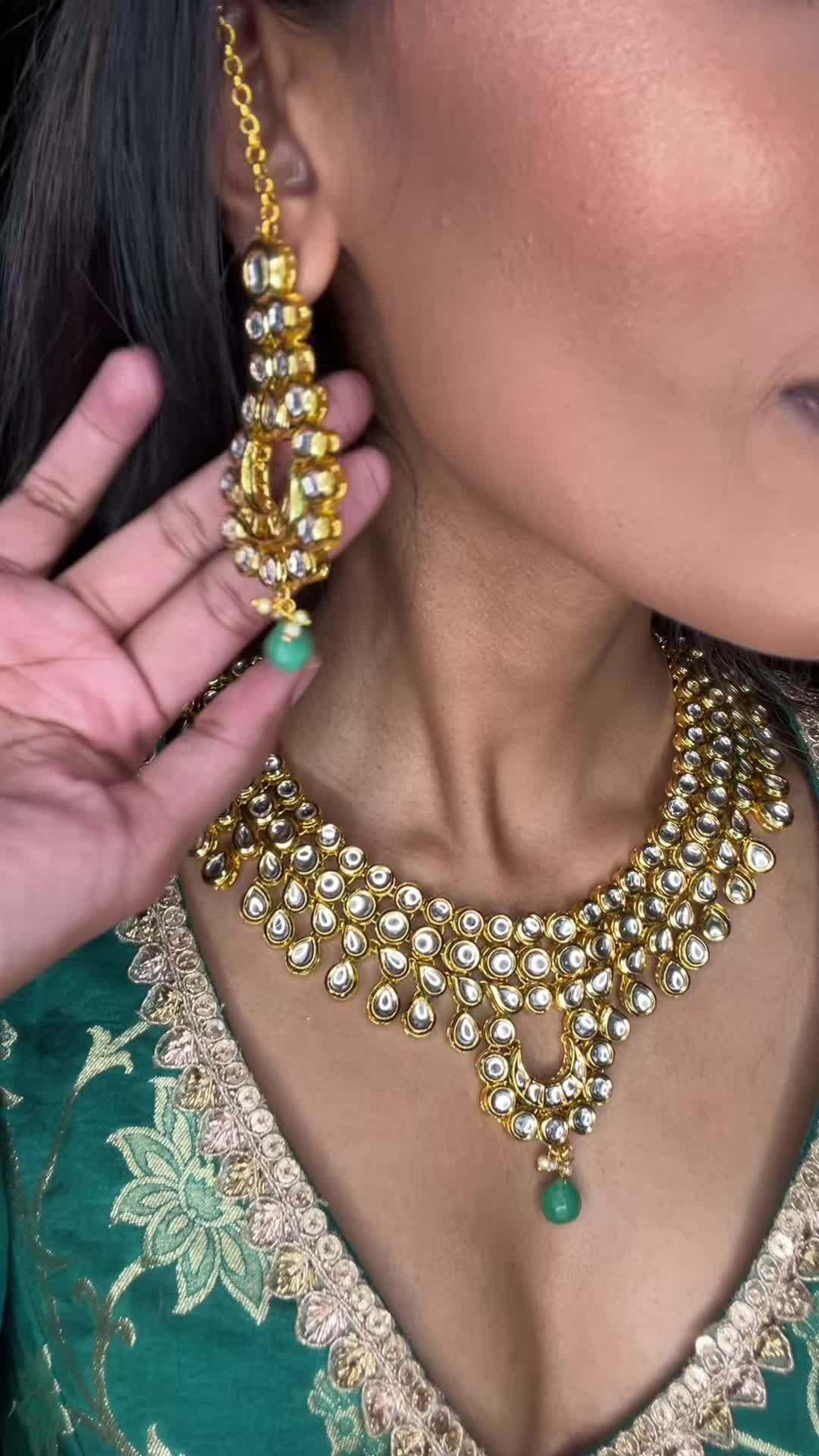 @Designs-By-B-Anu