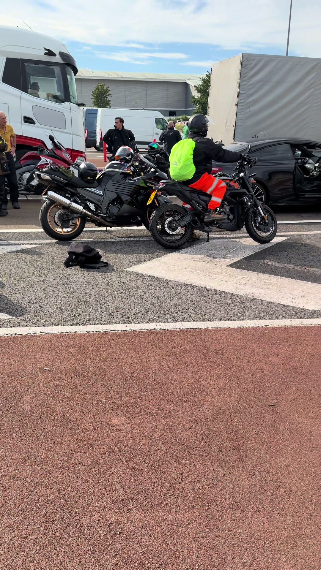 @Bmw1000rrlad
