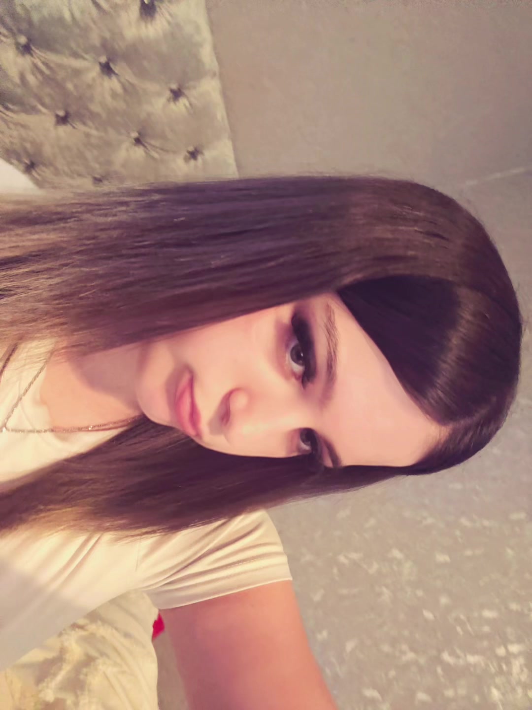 @𝓈𝑜𝓅𝒽𝒾𝑒🍒