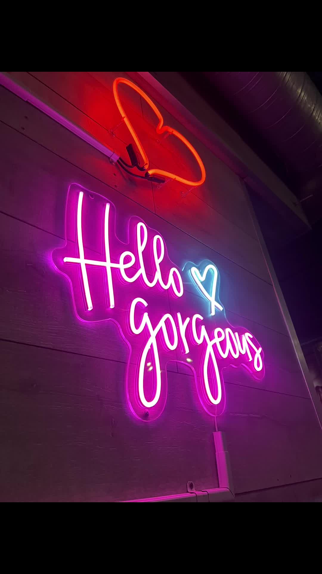 @Laughing to happiness