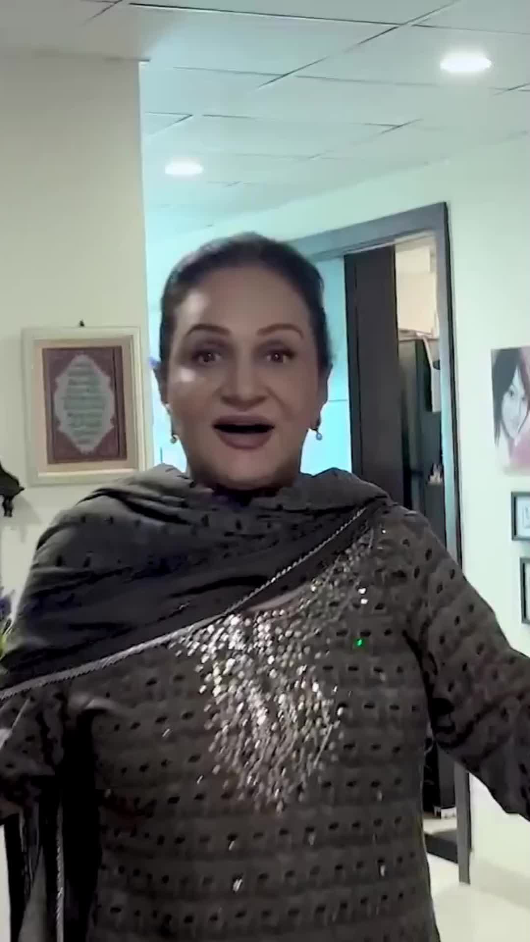 @Bushra.ansari.official