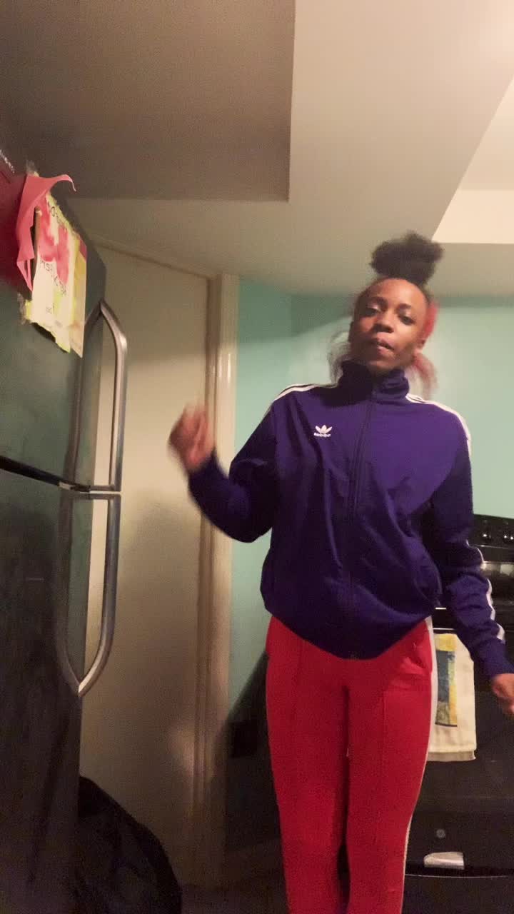 @Therealtay