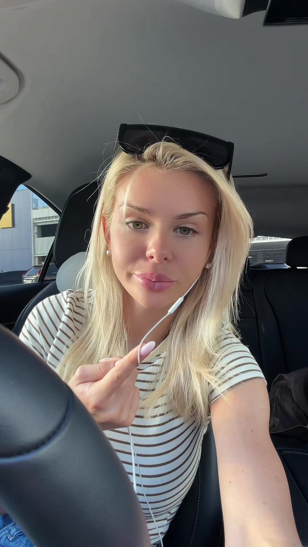 @Kira Elenia