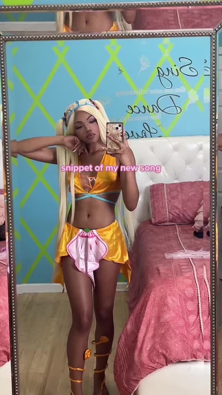 @ZUMII 🌸🍞