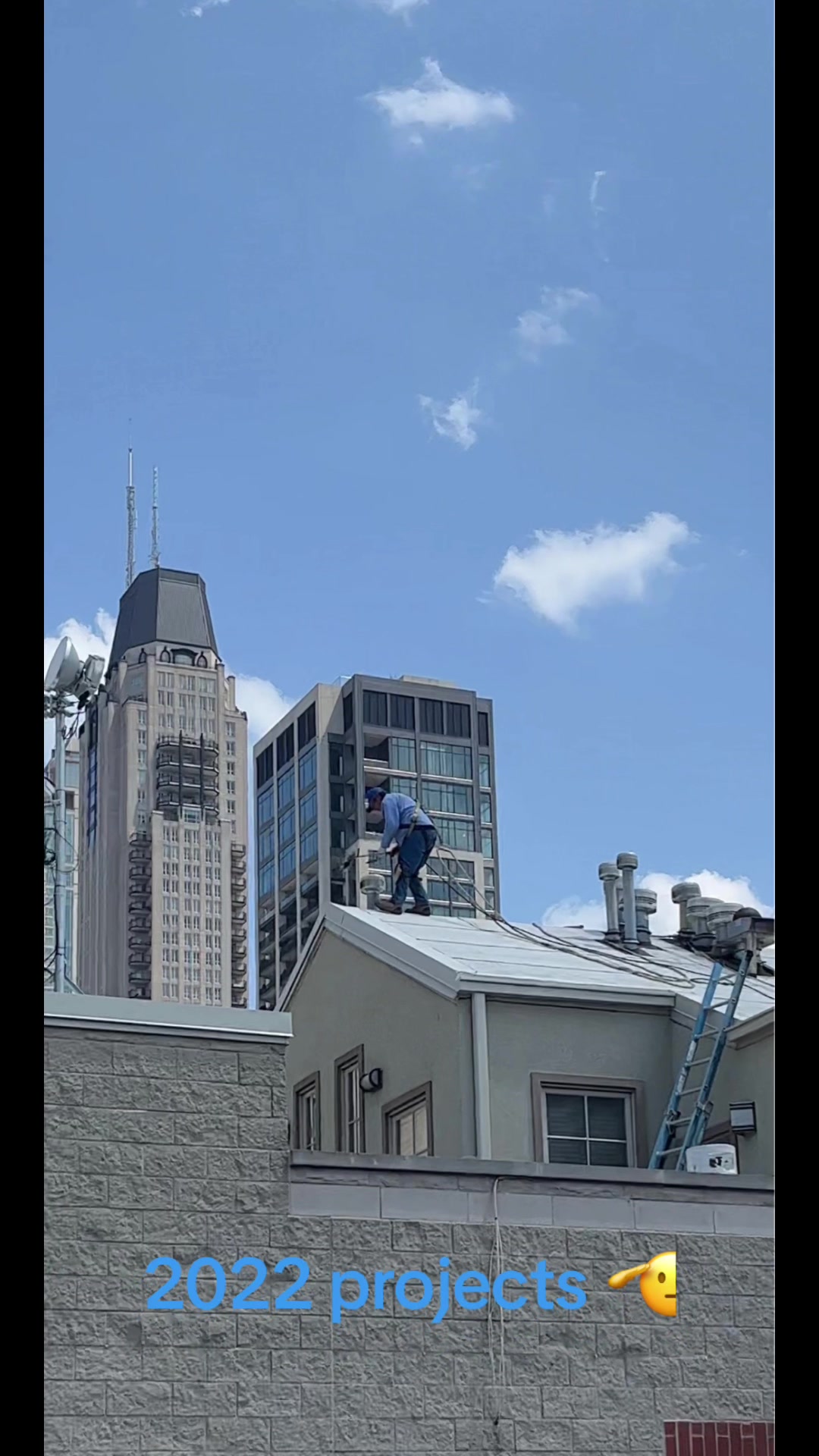 @NOAHS🔵ROOFING