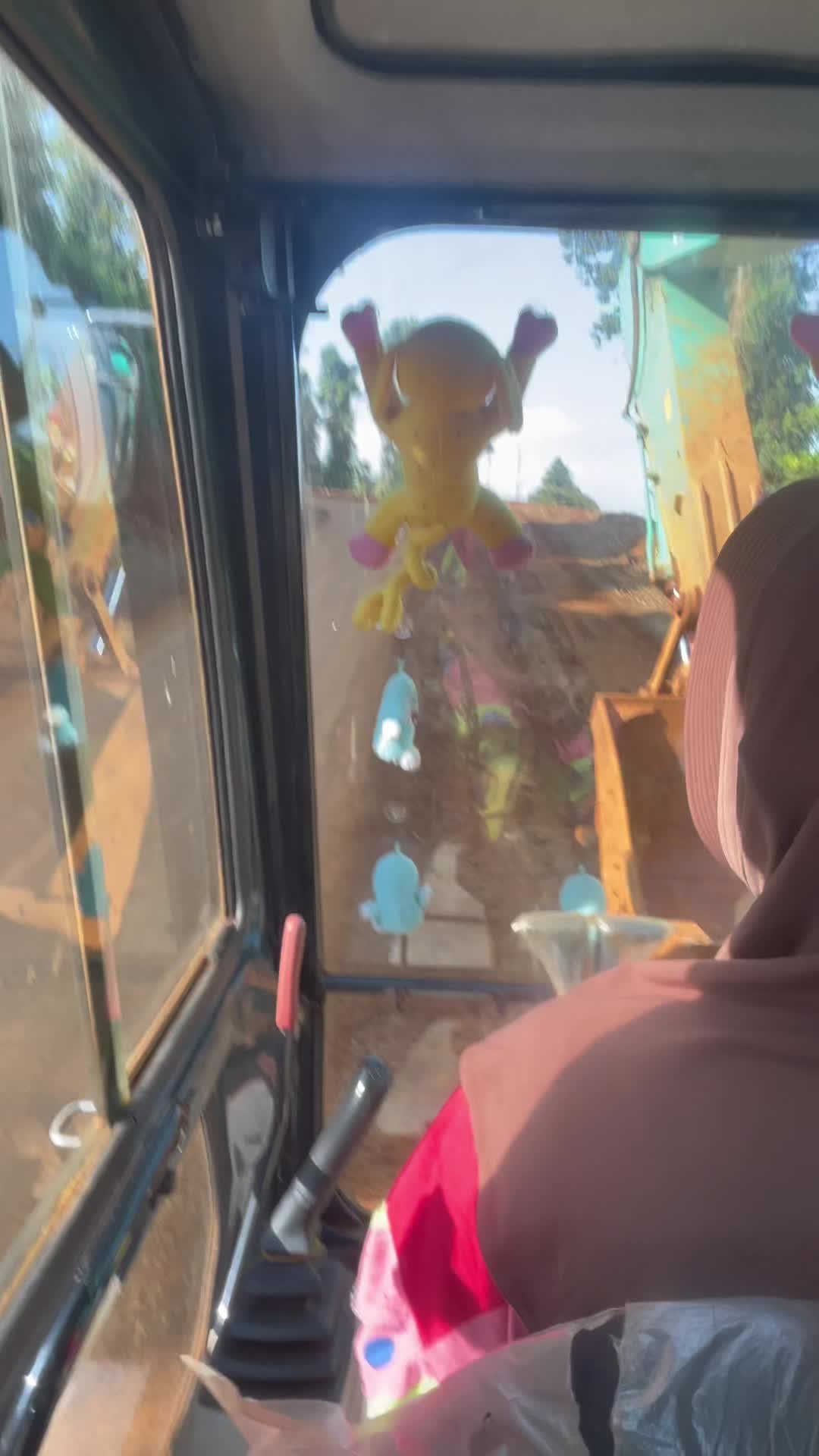 @Raracnis