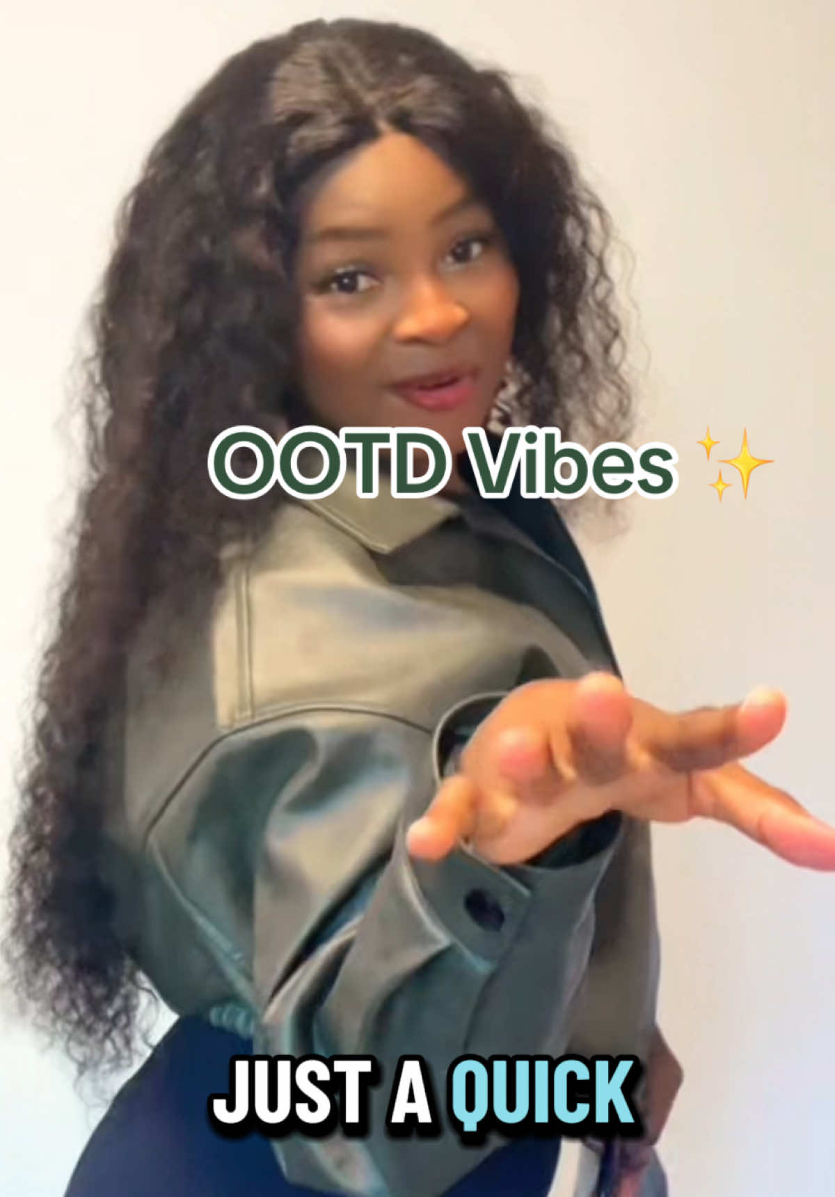 @Lovis | Content to Cash Coach