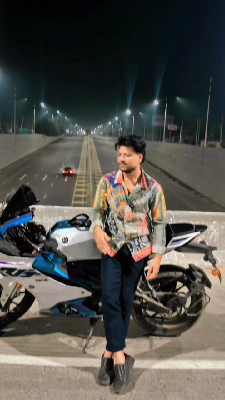 @Max Ovi Riaz