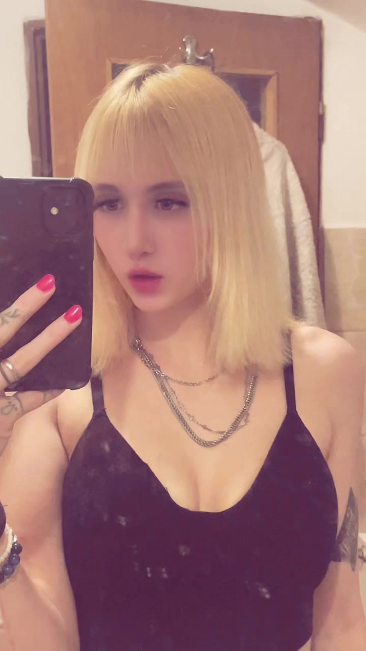 @Sara Aschenbrennero