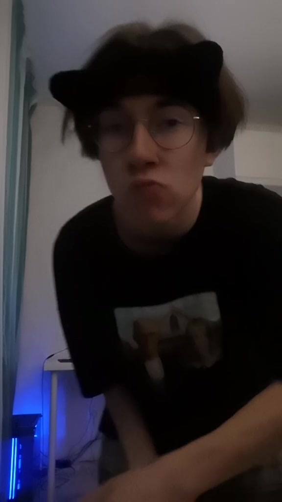 @N🄴🅺ⒾT͜͡