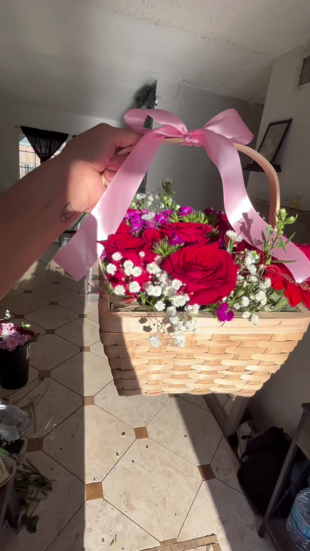 @BelleFlores