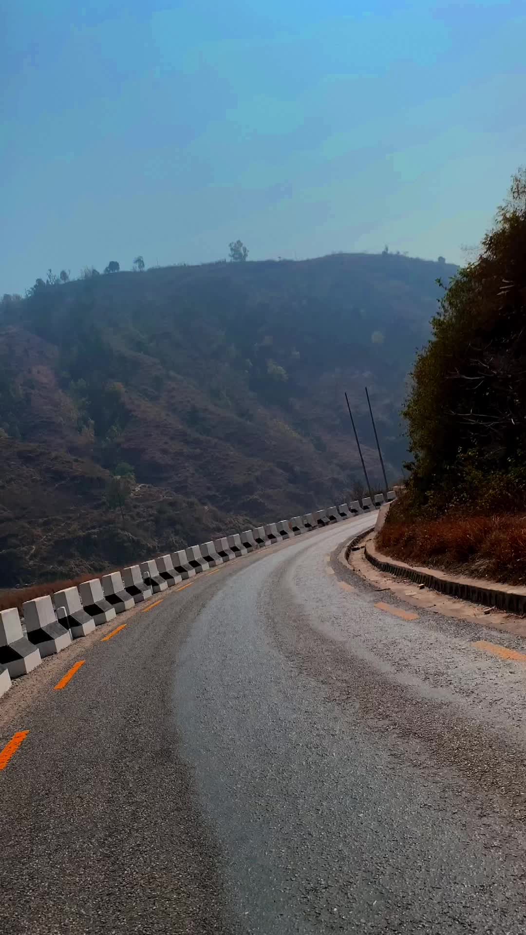 @b-raj23