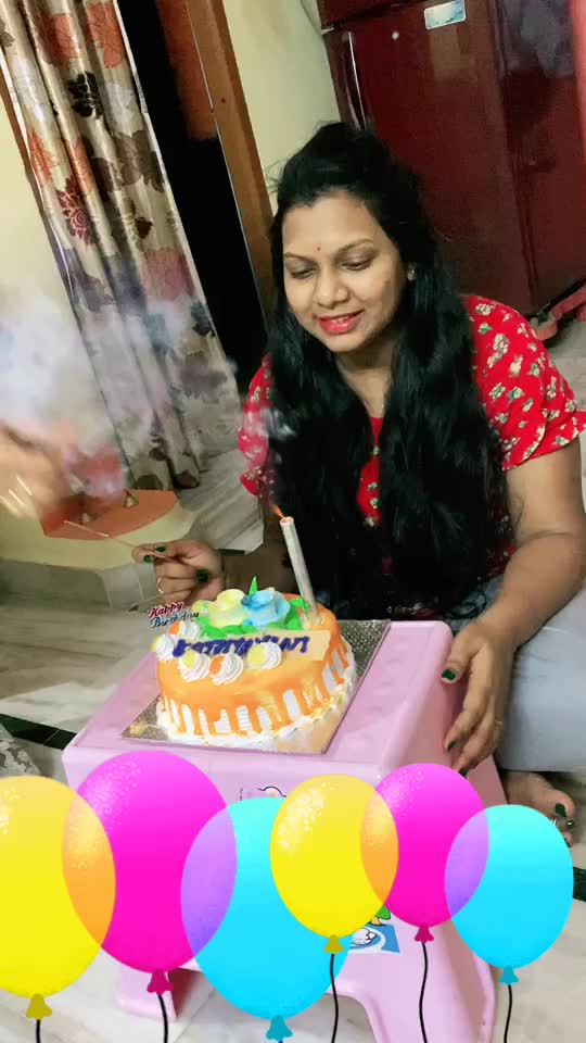 @KaTyaYiNi NaIdU😎